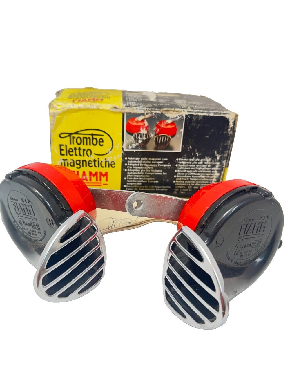 Vintage FIAMM CTP Super 12V Dual H L Car Horn Set Italy w Box Instructions